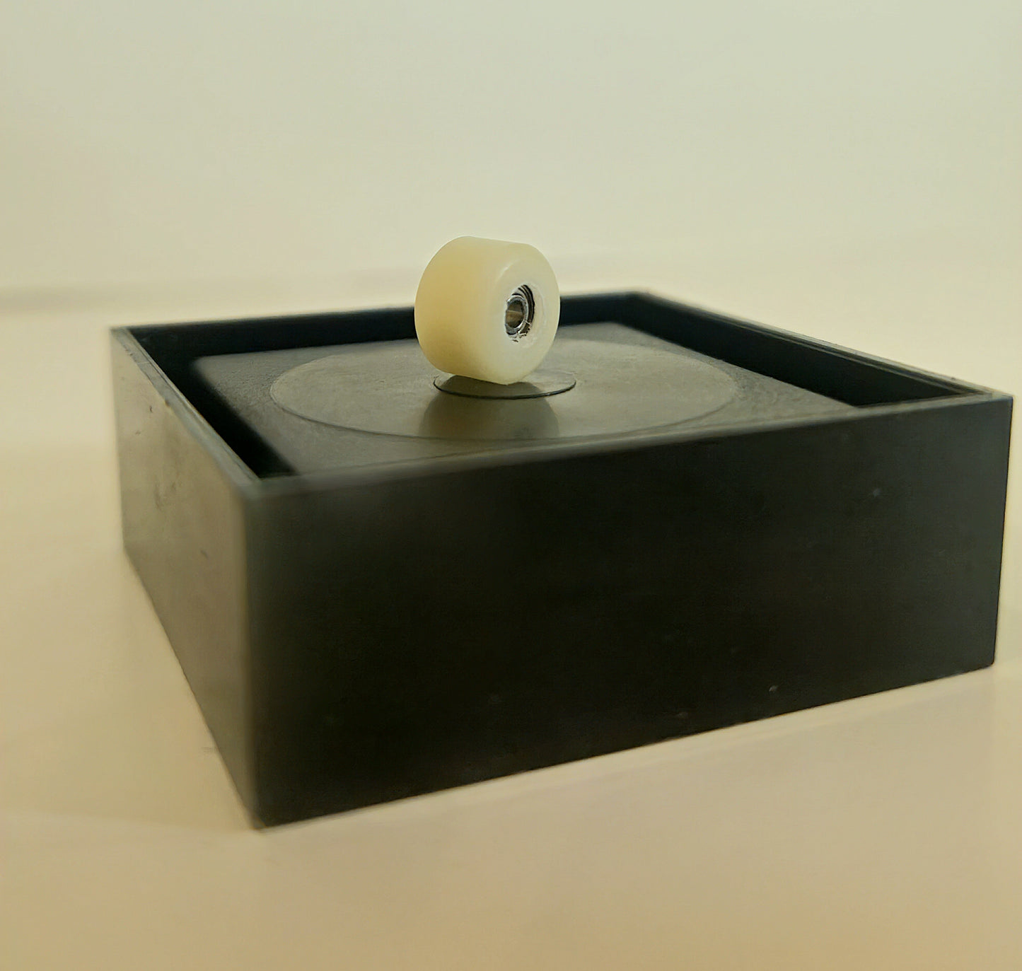 Urethane Fingerboard Wheels With ABEC -7 Bearings