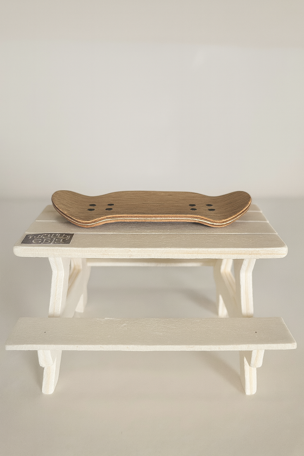 36mm Retro Gamer - White Oak