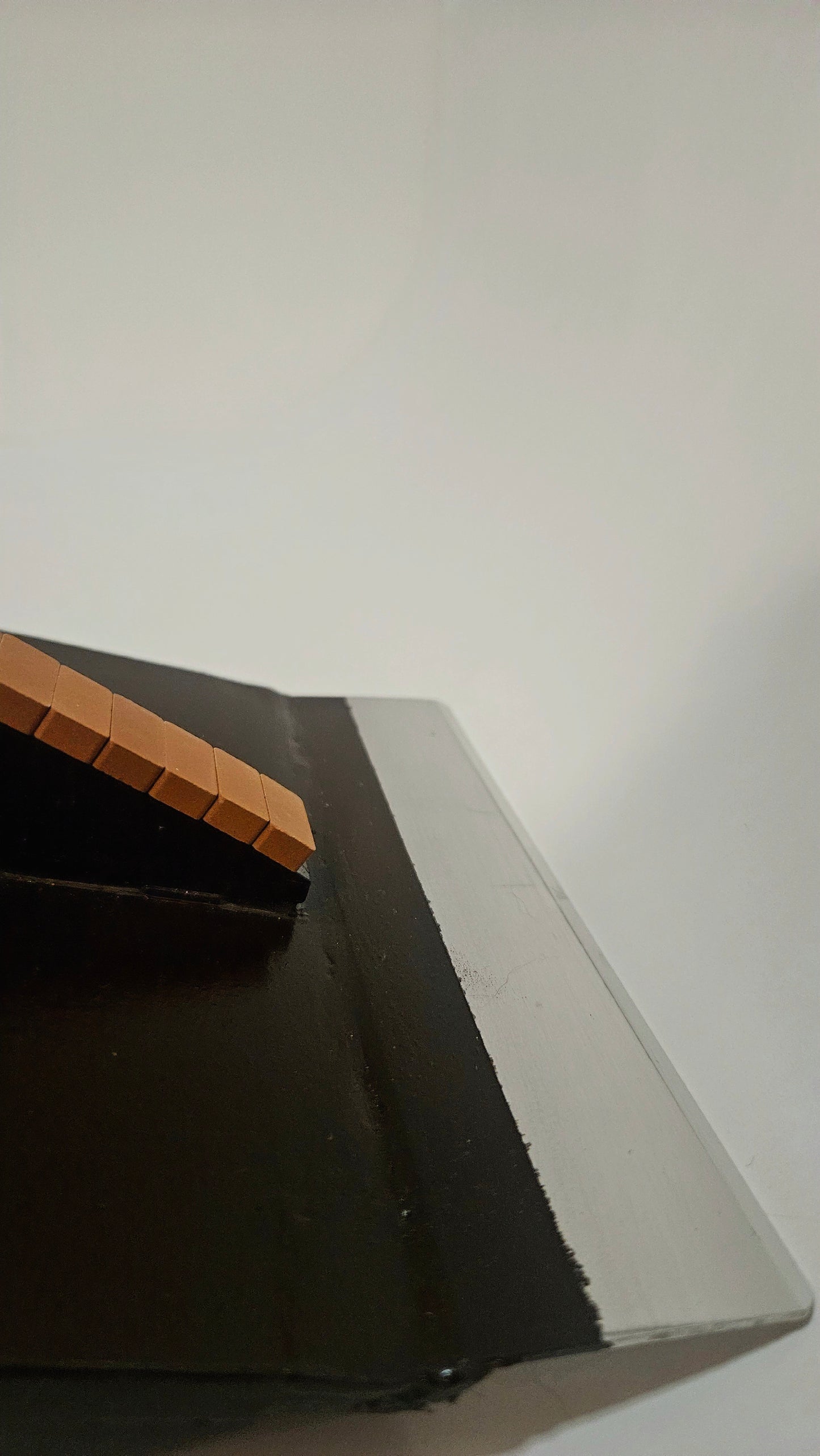 Brickslide Hub Professional Fingerboard Obstacle