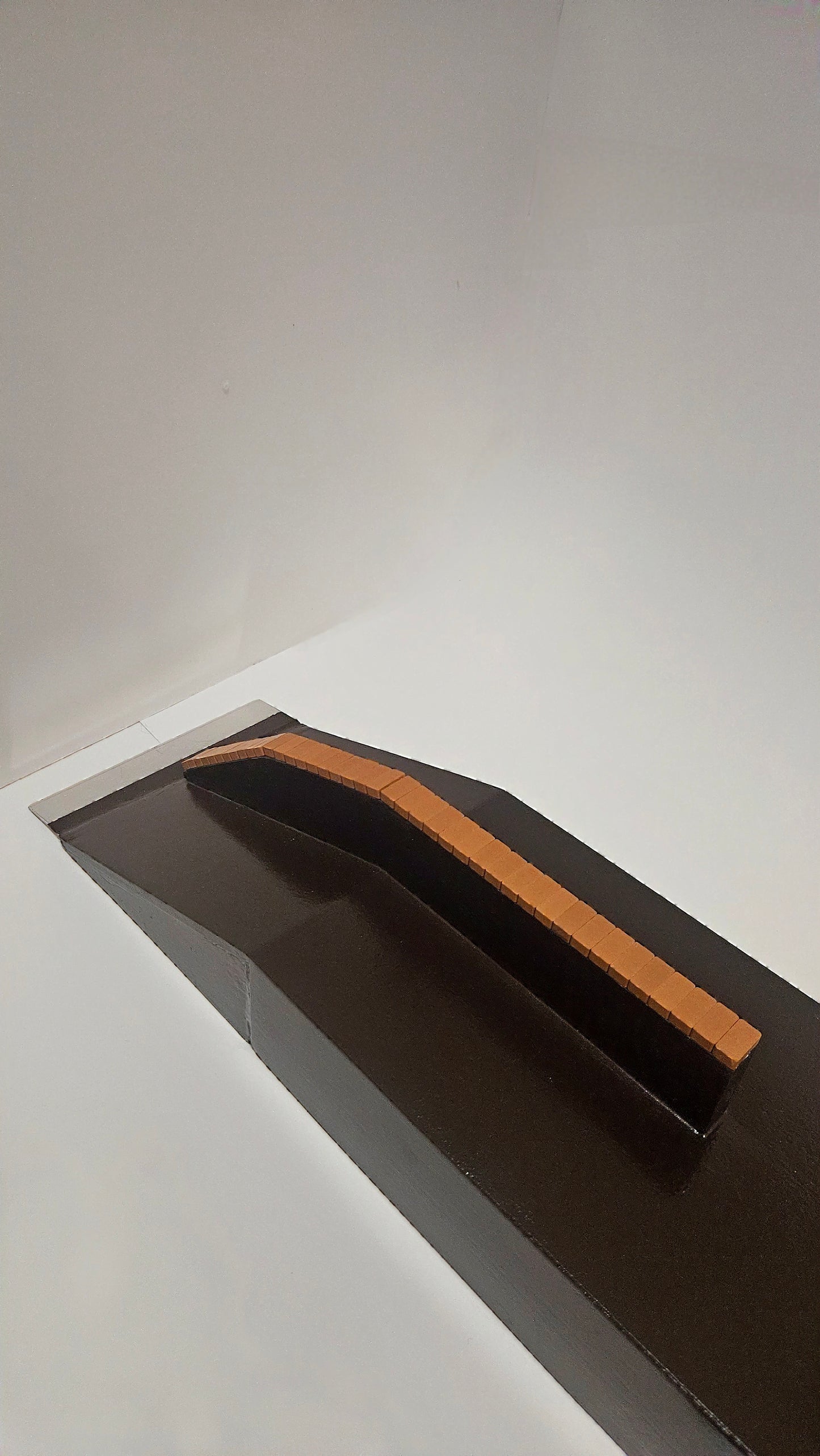 Brickslide Hub Professional Fingerboard Obstacle