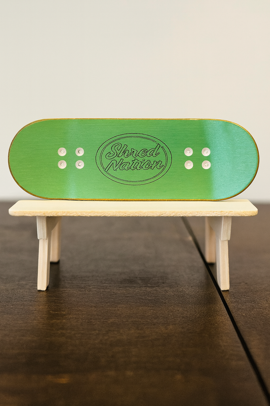 32mm Retro Gamer - Green