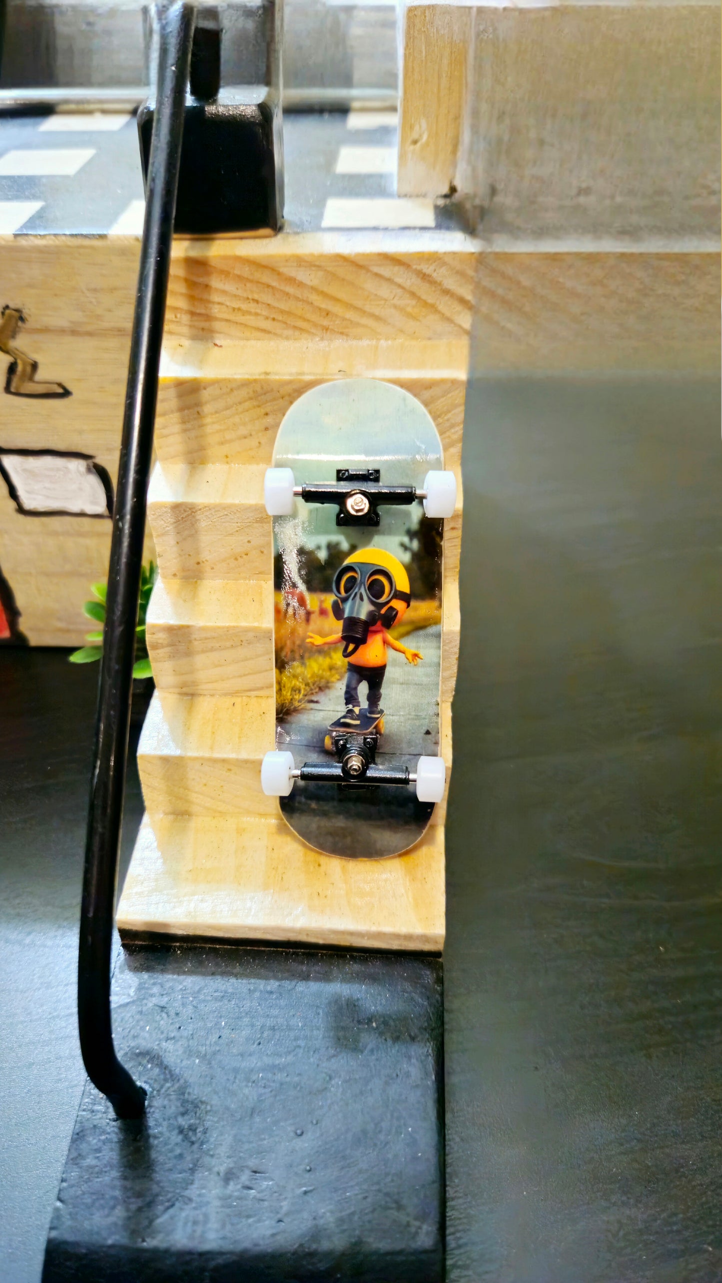 A04: Complete Fingerboard With Trucks And Wheels. Click here to browse